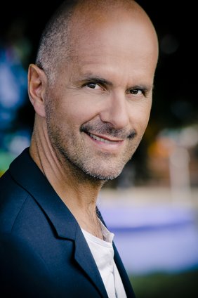 CHRISTOPH MARIA HERBST liest „Er ist wieder da“